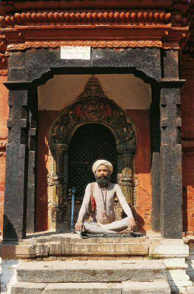 Rupa Nth a Gorakhnth of the Aughr subsect sits in front of a shrine in - photo 10