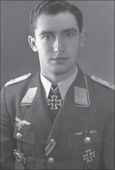 Duel Under the Stars The Memoir of a Luftwaffe Night Pilot in World War II - image 2