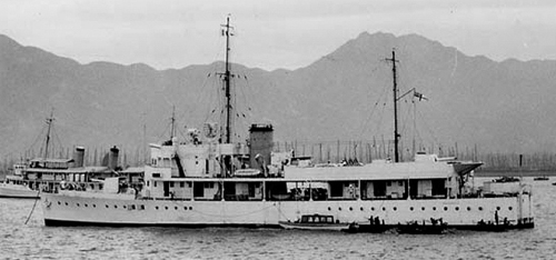 HMS Dragonfly t he gunboat that evacuated us from Ponggor to Singapore on 28 - photo 7