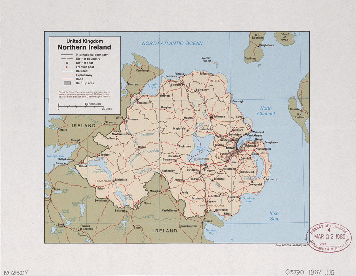 This US-produced map shows the city of Londonderry after the British place - photo 2