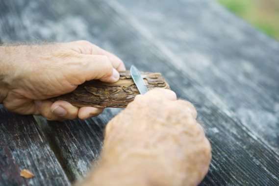 The art of whittling can be considered a national tradition that has been - photo 1