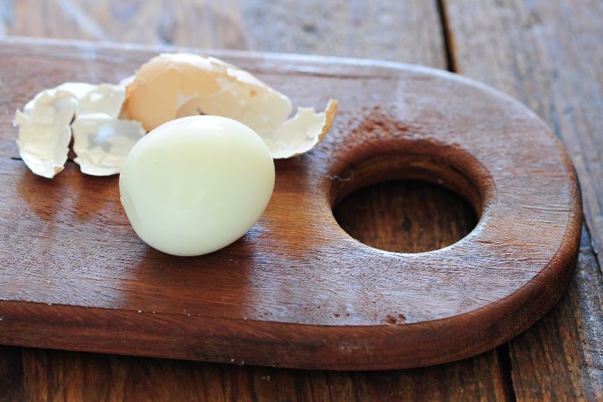 Eat an egg-tastic popsicle for dinner with these hard-boiled egg popsicles - photo 3