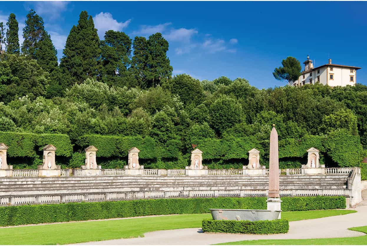 Top Attraction 2 Getty Images Palazzo Pitti and Giardino di Boboli A sumptuous - photo 5