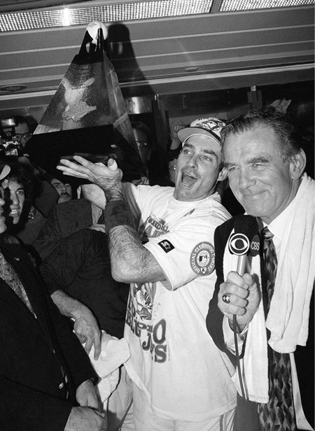 Hall of Famer Paul Molitor celebrates after his Toronto Blue Jays won the World - photo 1