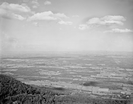 The Catskills Courtesy of Hudson Valley Weather Some stories in this book are - photo 3