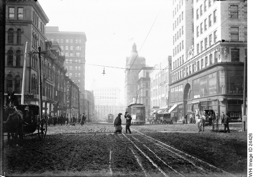 Milwaukees downtown 1901 Introduction History as Story I was in fifth - photo 3