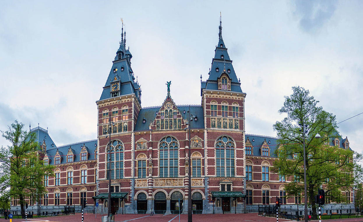 Top Attraction 9 Fotolia Rijksmuseum Reopened after a 10-year renovation the - photo 13