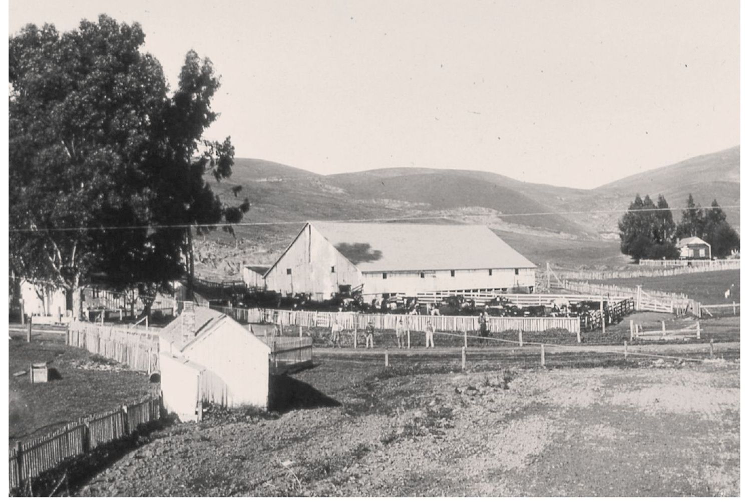 In 1964 the Del Mar Intermediate School was completed on the site of the - photo 14