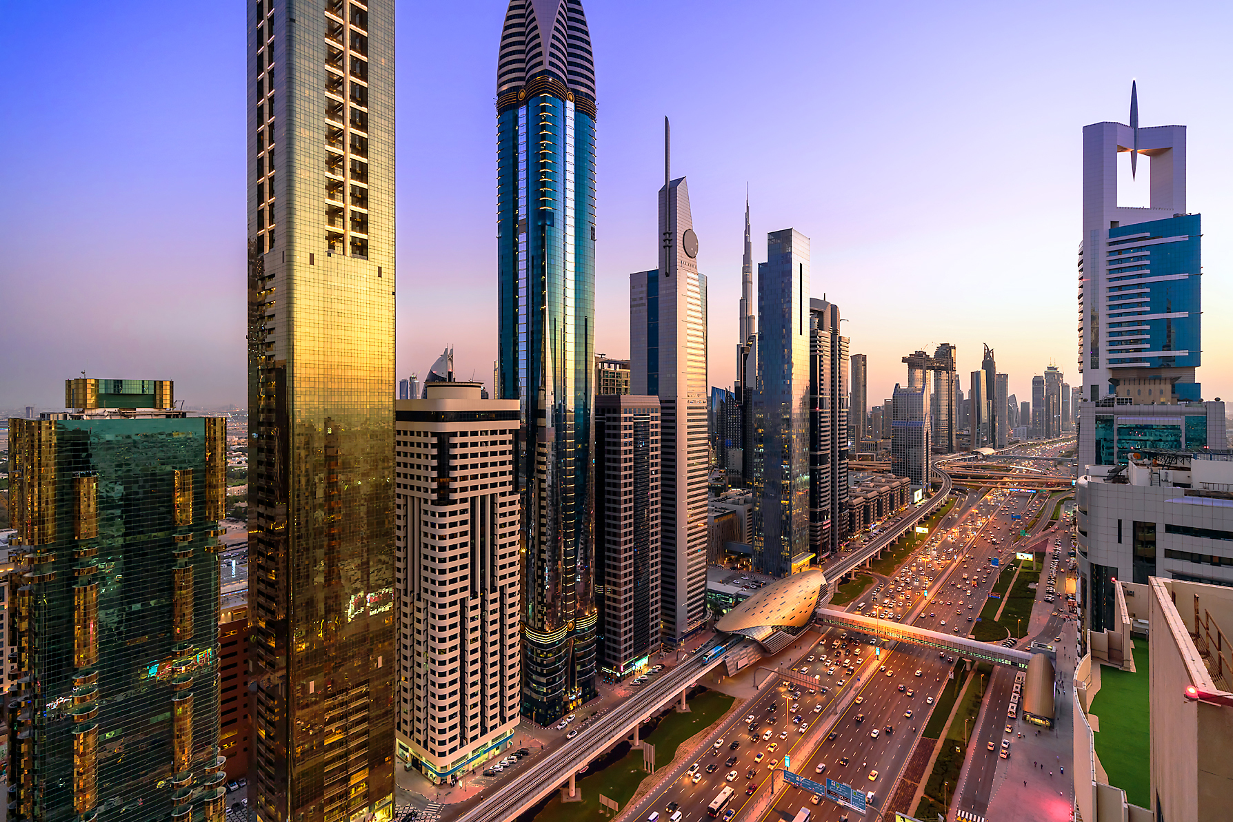 LU SHAOJIGETTY IMAGES High Higher Highest Get dizzy scanning Dubai from - photo 9