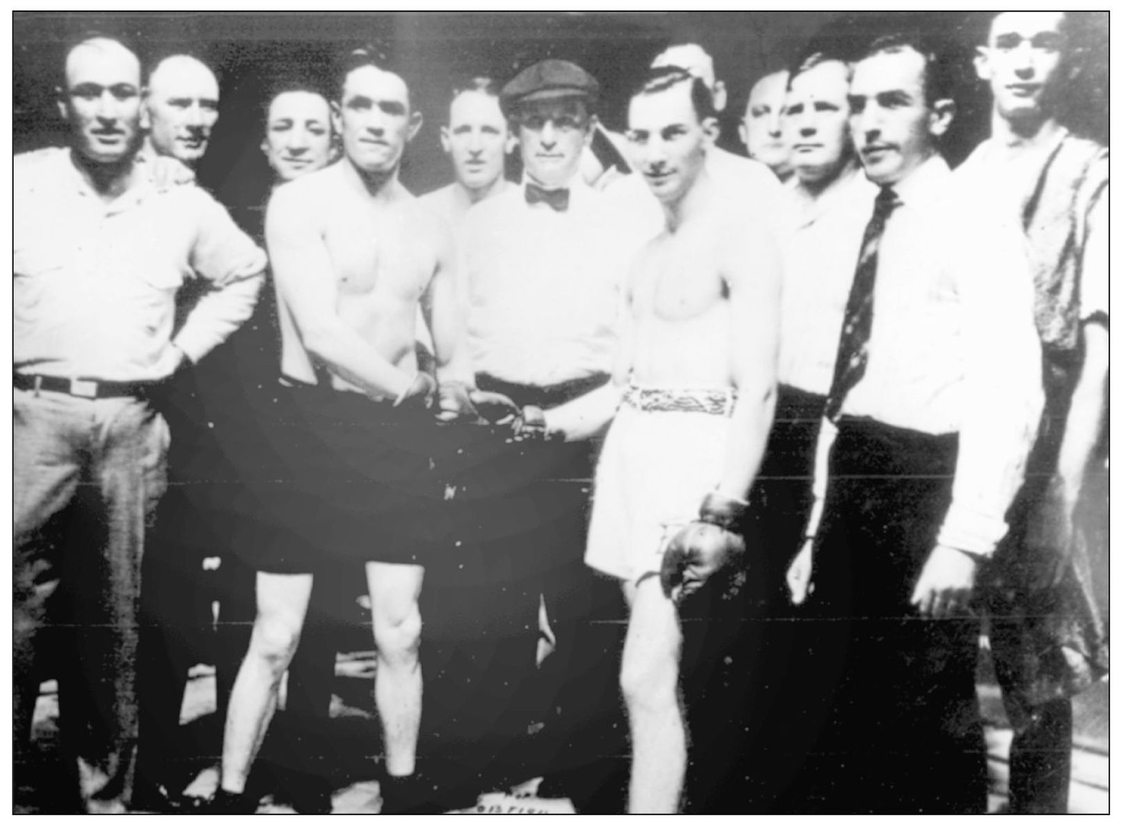 JOHNNY KILBANE AND BENNY LEONARD BEFORE THEIR APRIL 29 1915 NO-DECISION BOUT - photo 8