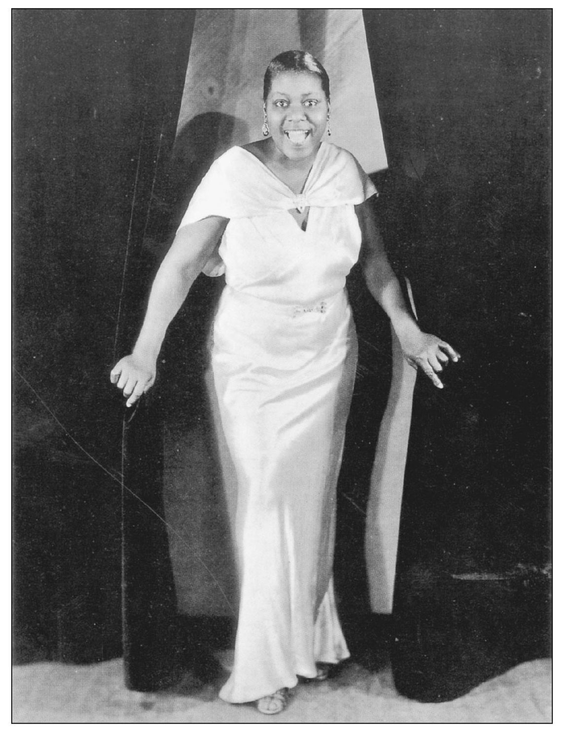 Bessie Smith born in Chattanooga Tennessee in July 1892 is considered the - photo 3