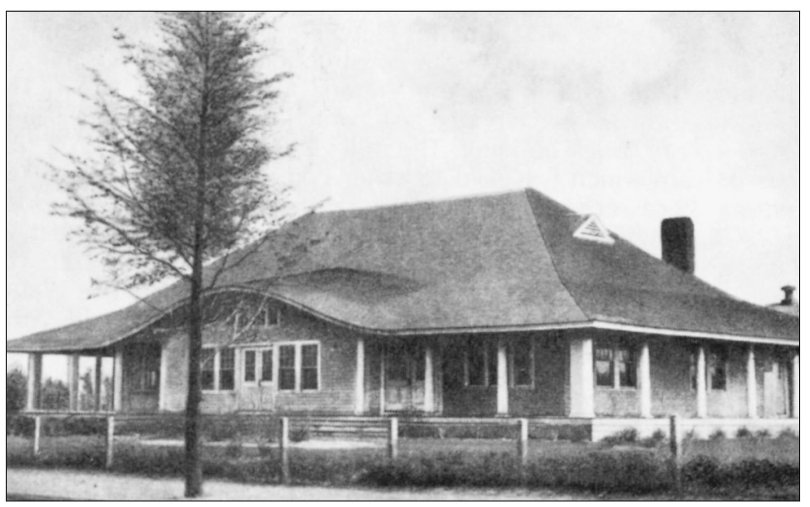 The Casino Built by the owners of the Pocasset Worsted Mill this building was - photo 7