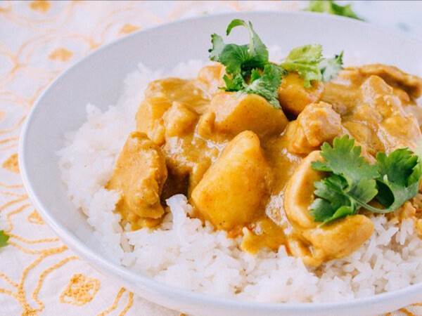 Surprise your loved ones with this easy to make Hong Kong chicken curry The - photo 5