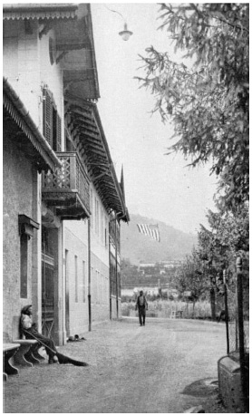 Schio The American flag indicates Section Four headquarters Robert W Bates - photo 16