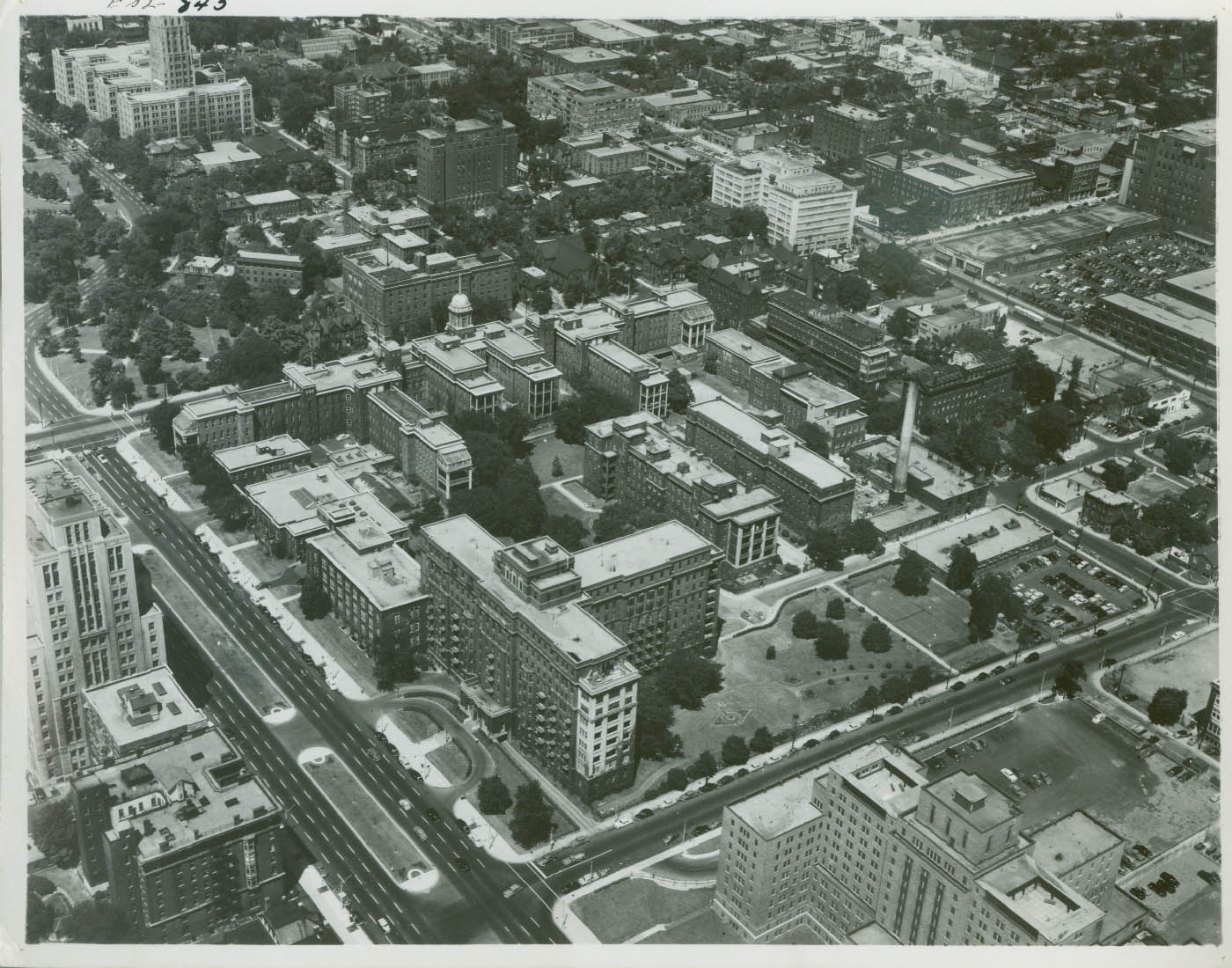 Aerial photo of Toronto General Hospital 1951 Neil was born in the Private - photo 4