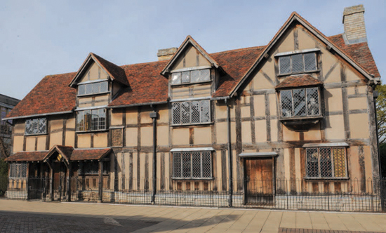 William was born in the house on the left of this photograph SHAKESPEARES - photo 4