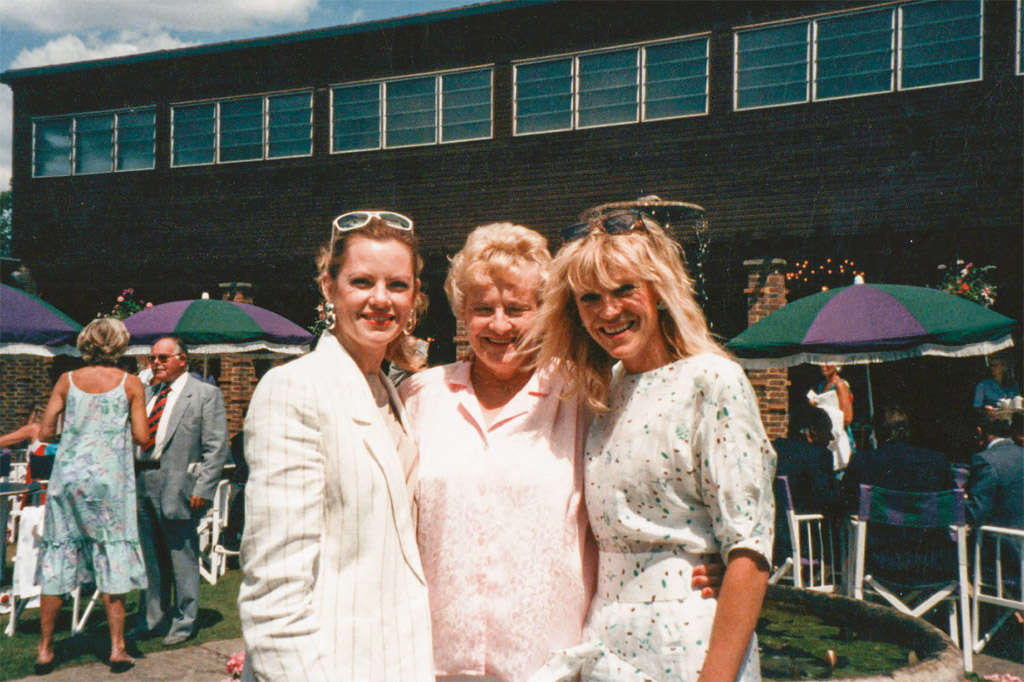 My wonderful American second mum Carole Hoffman and my real mum Betty - photo 27