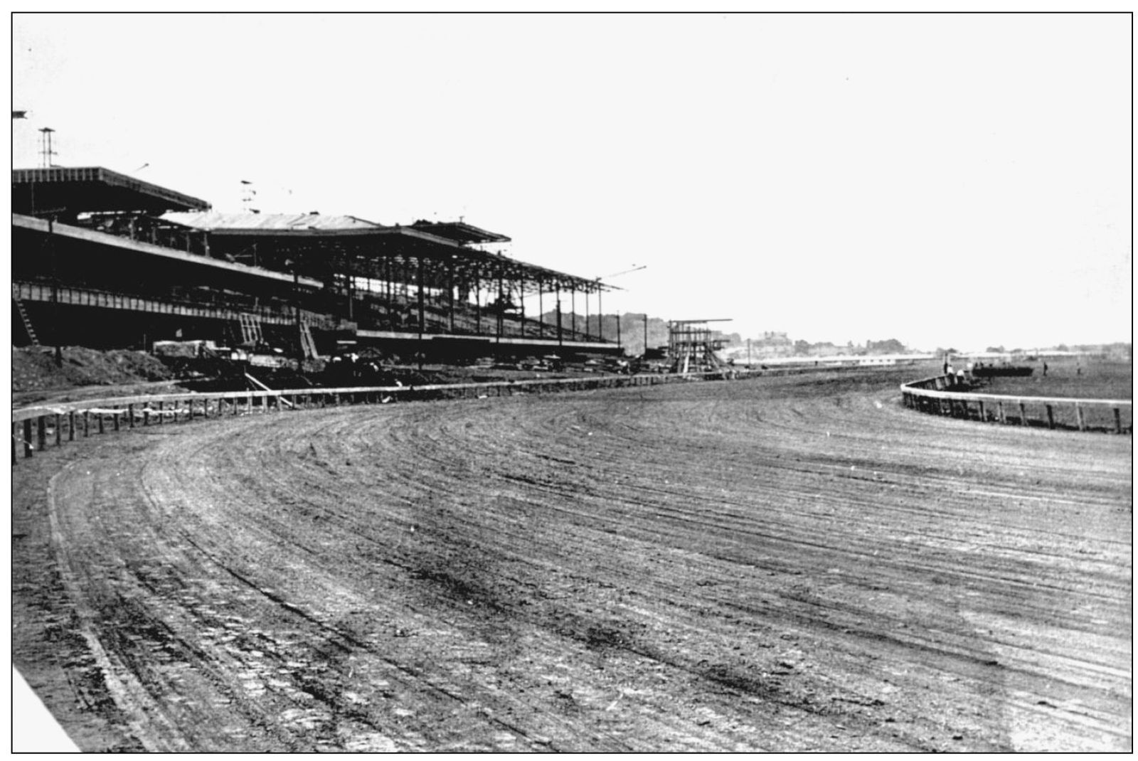 THE CLUBHOUSE AND THE GRANDSTAND The track boasted the only concrete - photo 8