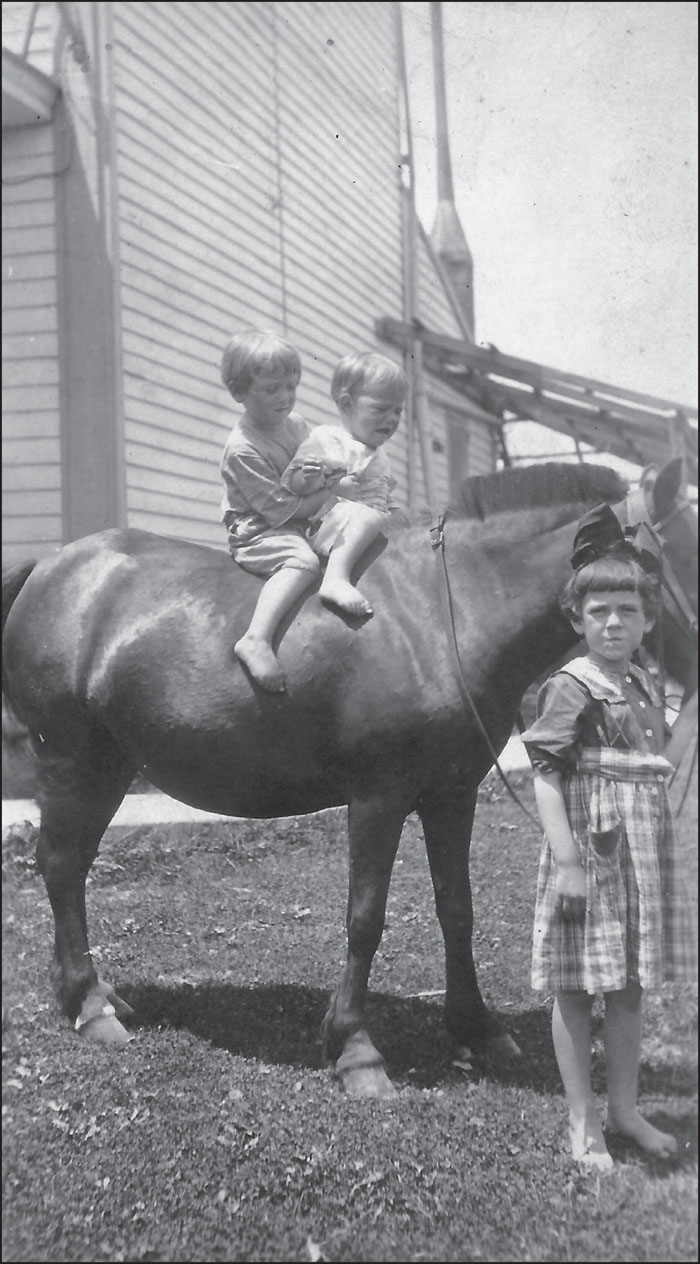 The Irvin family lived on East Center Street in an old farmhouse that had been - photo 2