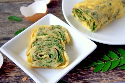 The greenness in this omelet is inviting To make things better I like to add - photo 7