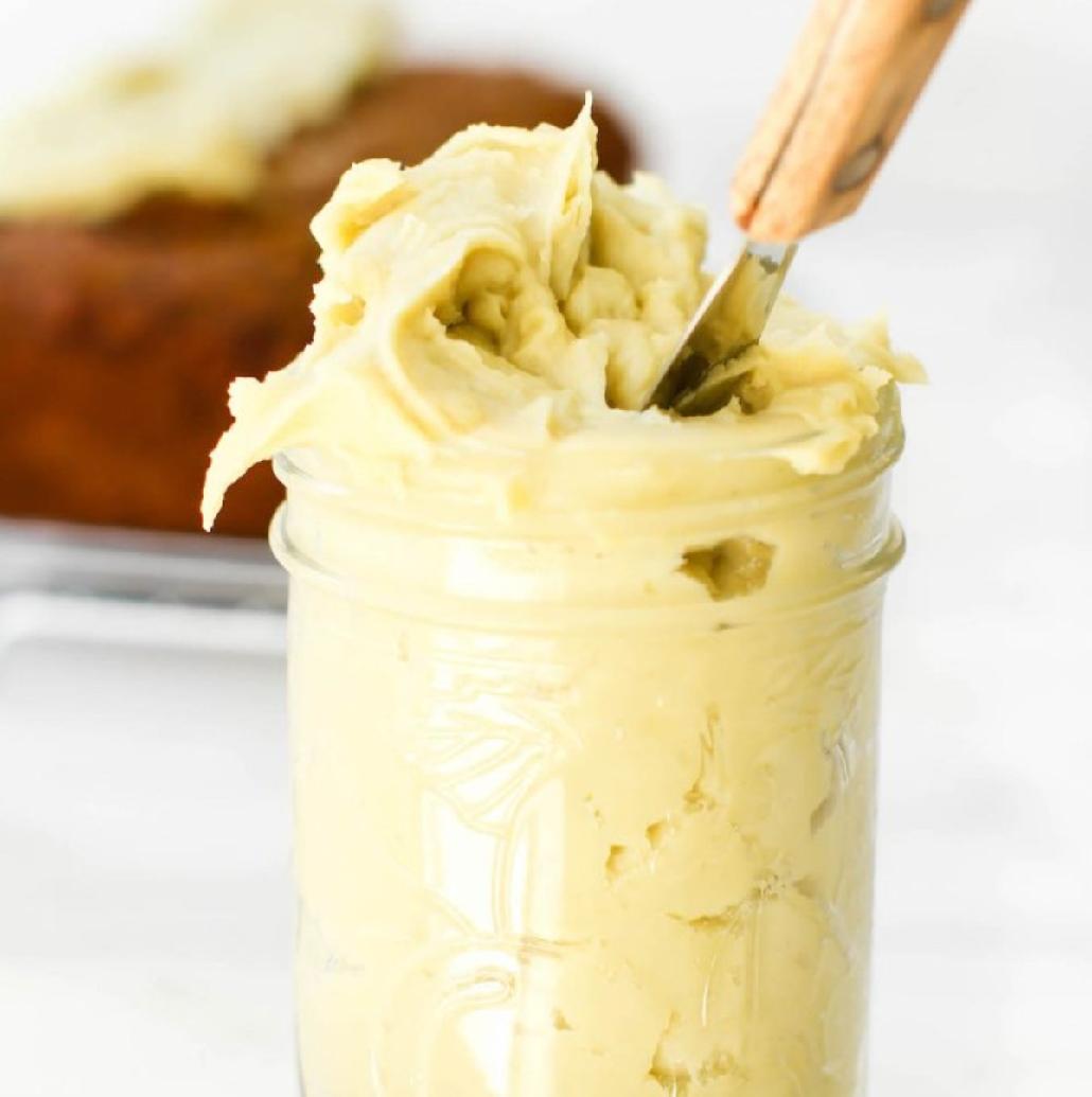 This is a wonderful creamy Japanese vegan vanilla frosting that has a thick - photo 4