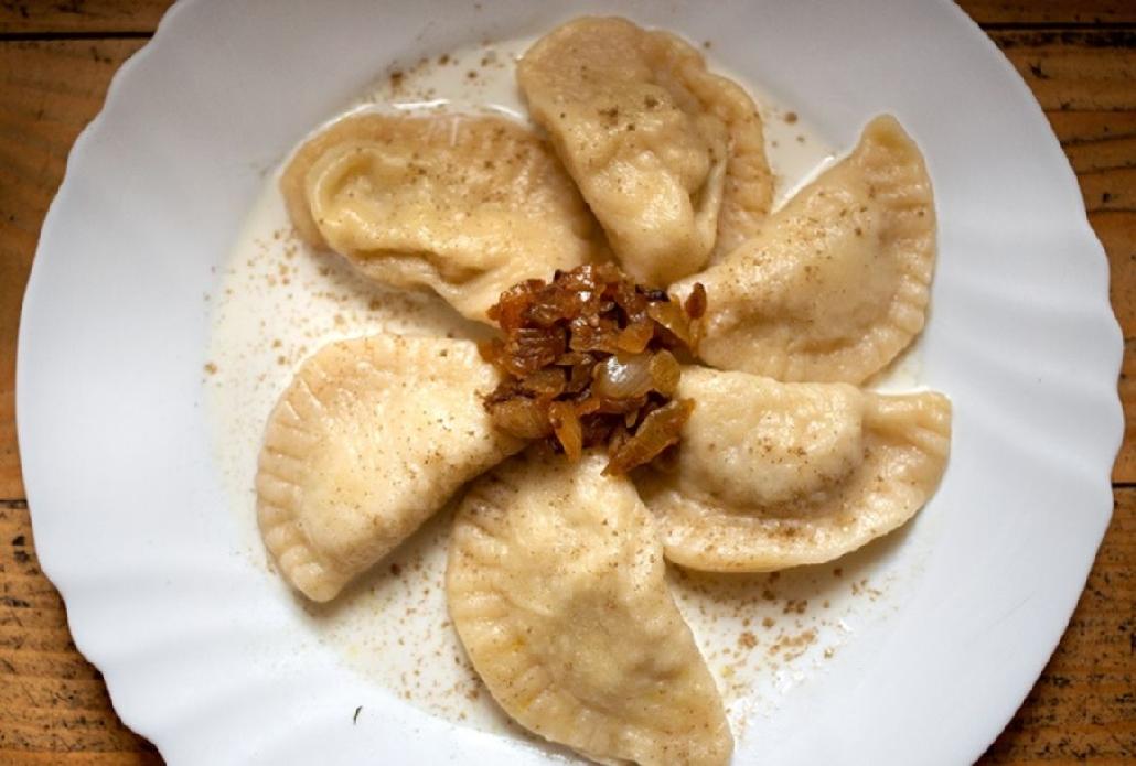 Dumplings with minced chicken and spring onion filling Serves Preparation - photo 5