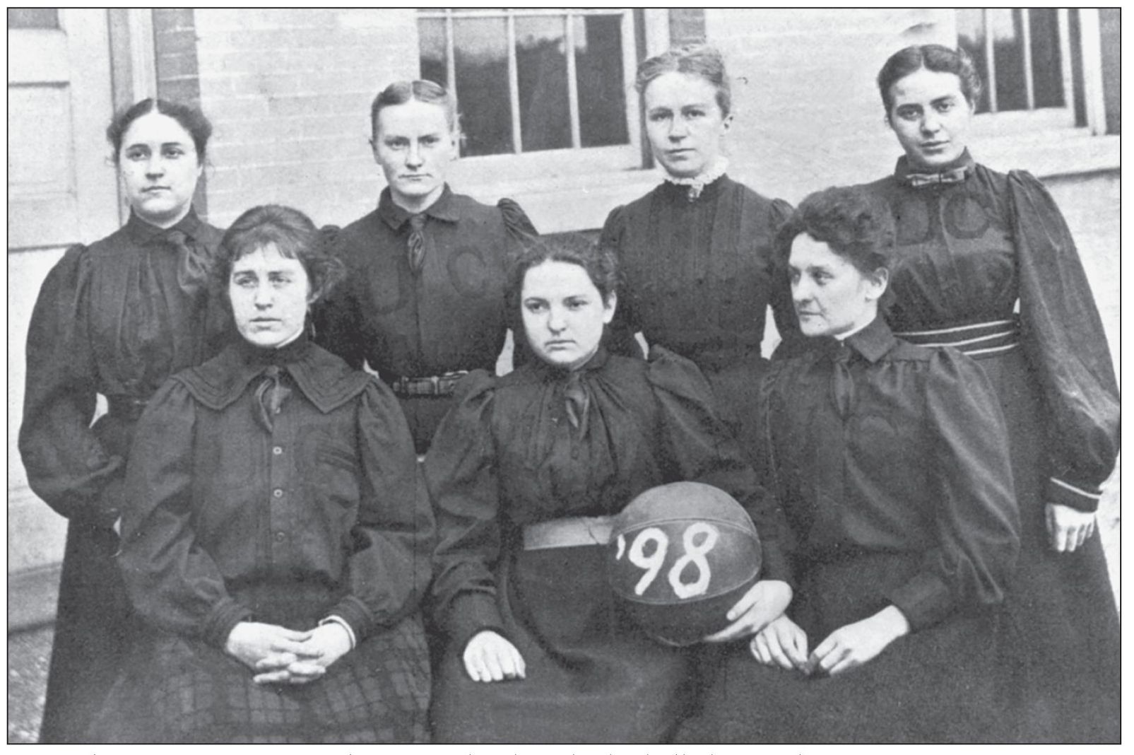 It was the womens teams of the 1890s that kept basketball alive at the - photo 3