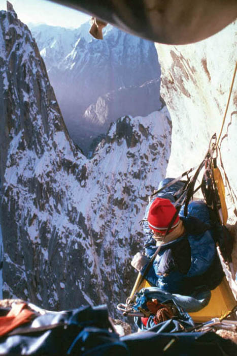 Kim Schmitz in his port-a-ledge soaking up morning sunshine on Uli Biahos - photo 24