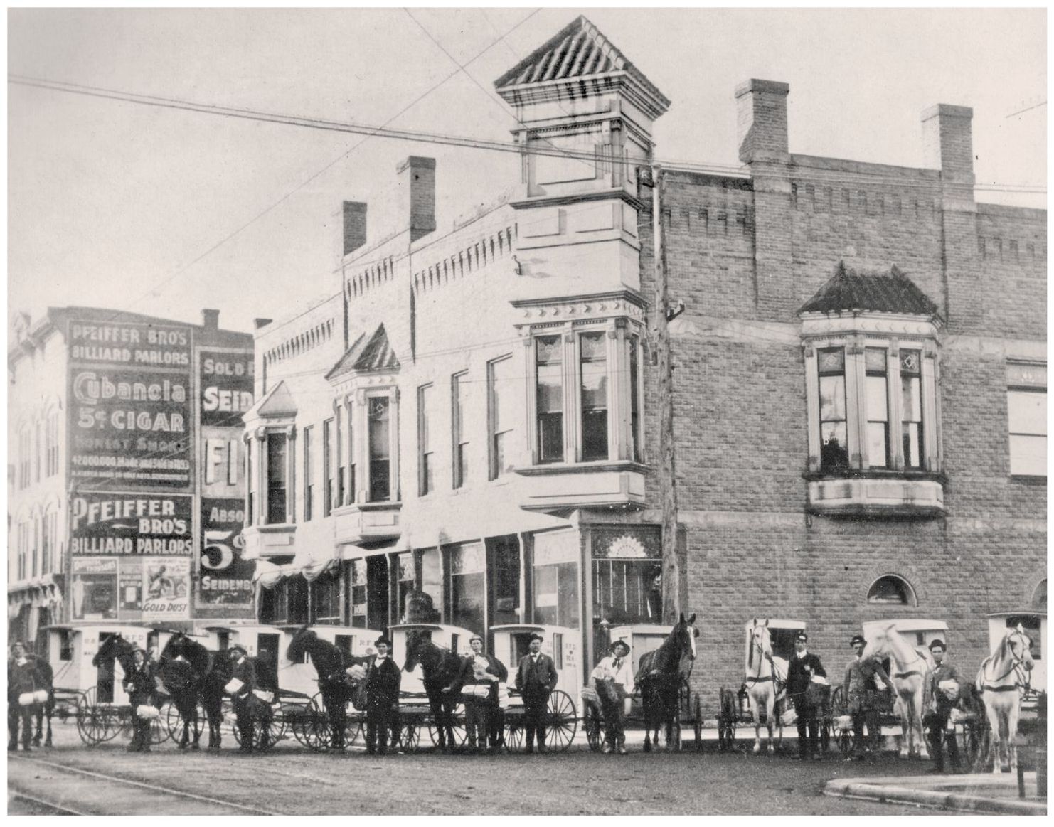 In the 1870s the Columbus Post Office was located on Fourth Street and in the - photo 8