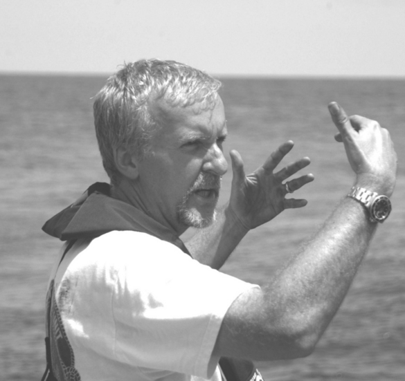 Jim Cameron on the deck of the ship EDT Ares SEARCHING FOR THE ESSENCE OF - photo 3