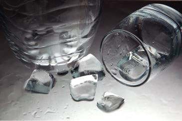 Do you know how ice really works Well it keeps your drinks and things cold of - photo 1