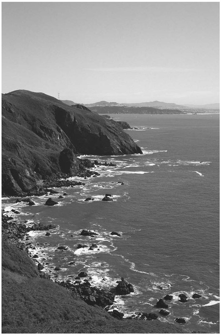 Marin Headlands ACKNOWLEDGMENTS My family and many friends supported and - photo 2