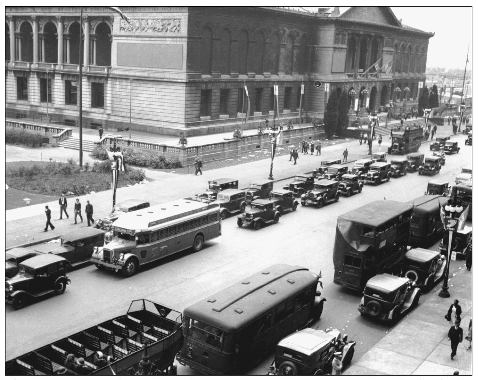 The Art Institute of Chicago on Michigan Avenue at Adams Street was considered - photo 3