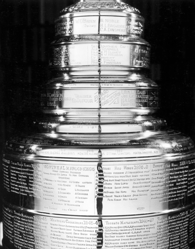 DETAIL OF THE BANDS AT THAT MAKE UP THE CUP THE STANLEY CUP CIRCA 1955 - photo 10