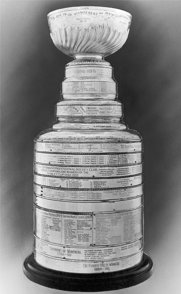 THE STANLEY CUP CIRCA 1955 ALL THE BANDS ON THE BARREL HAVE SINCE BEEN - photo 11