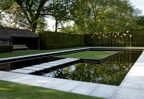 The Water Garden at Kiftsgate was created in 1999 on the site of an old tennis - photo 7