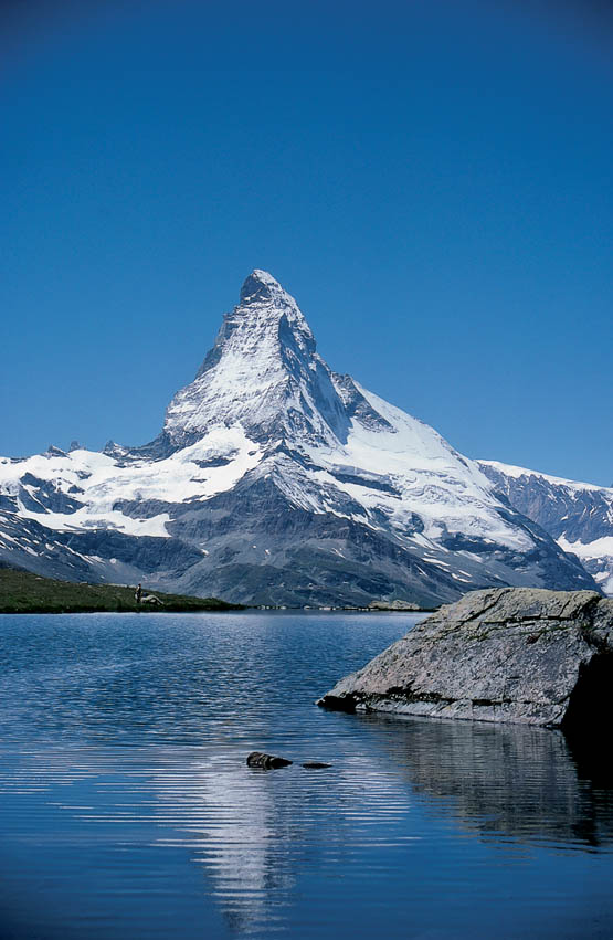 The Matterhorn and the Stellisee above Zermatt PREFACE TO THE SIXTH EDITION - photo 10