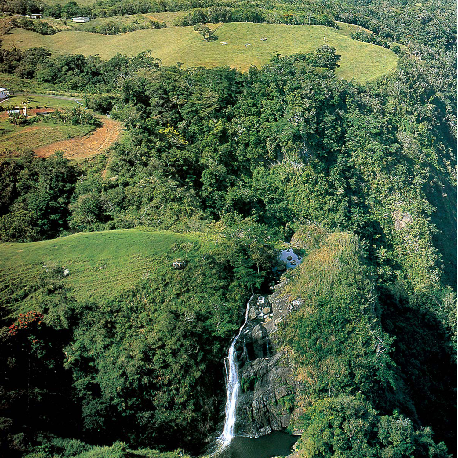 A view of San Cristbal Canyon Barranquitas in central Puerto Rico - photo 11