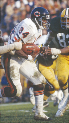 Walter Payton running against the Green Bay Packers in 1980 Payton is the - photo 4