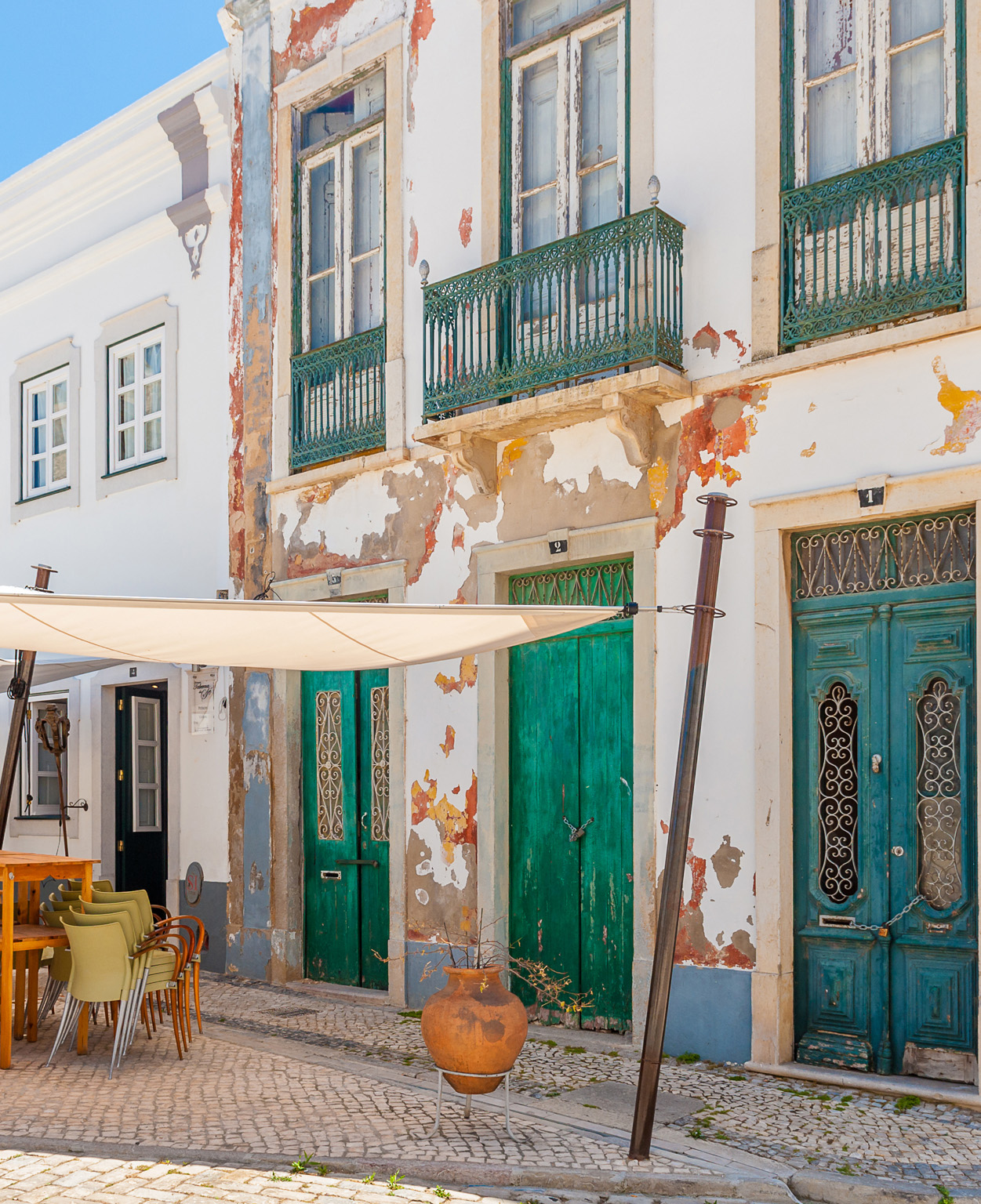 Faro Old Towns pretty cobbled streets make for an enjoyable stroll Day 2 - photo 4