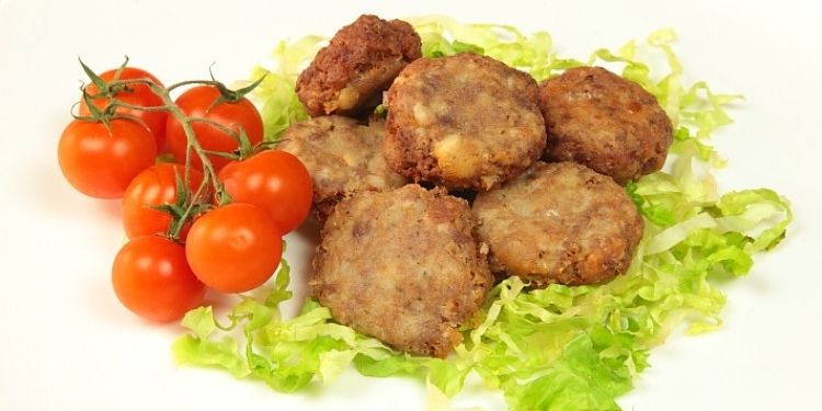 Meatballs in Albania are generally made with either lamb beef or chicken This - photo 9