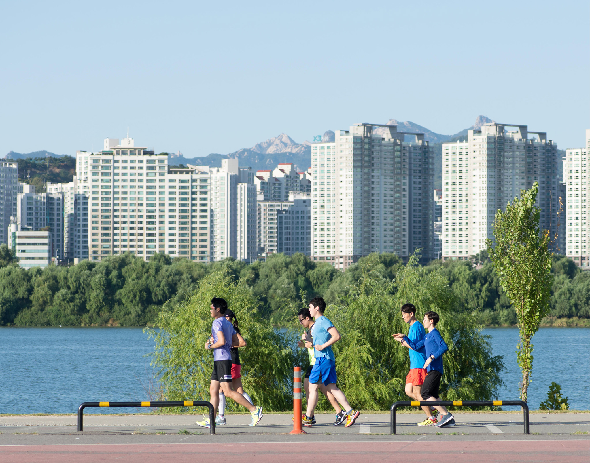 Heading off on a training run along the riverside in Seoul South Korea - photo 8