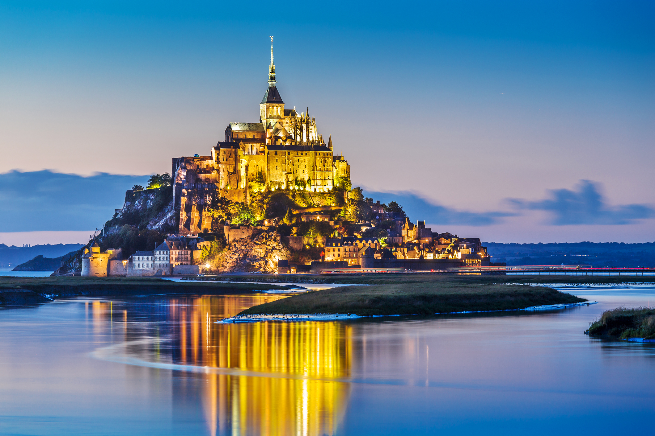 Mont St-Michel Island abbey off the Norman coast BLUEJAYPHOTO GETTY IMAGES - photo 8