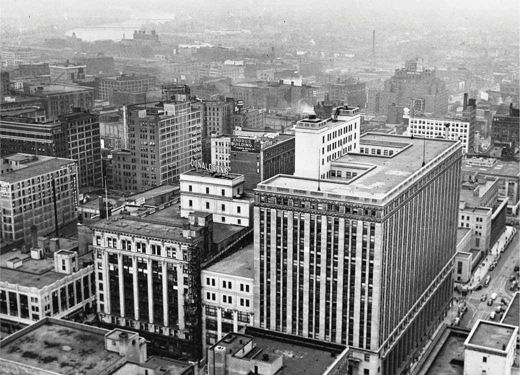 A view over Minneapolis in the 1950s In the center of the picture is the - photo 4