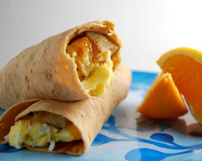 Add a little crunch and a lot of flavour to your breakfast burrito with bacon - photo 7