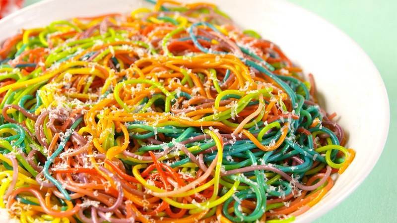 When spaghetti is so mundane we made a brightly colored dish that tastes the - photo 5