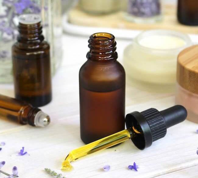 Jojoba oil mixed with lavender essential oil Serves 14 cup Preparation - photo 2