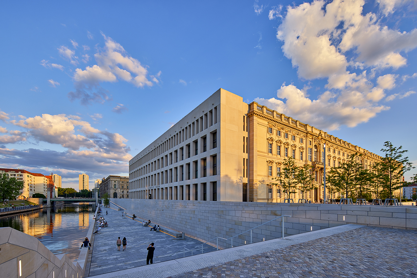 STIFTUNG HUMBOLDT FORUM IM BERLINER SCHLOSS PHOTO ANDREAS KNIG Berlins Top - photo 10