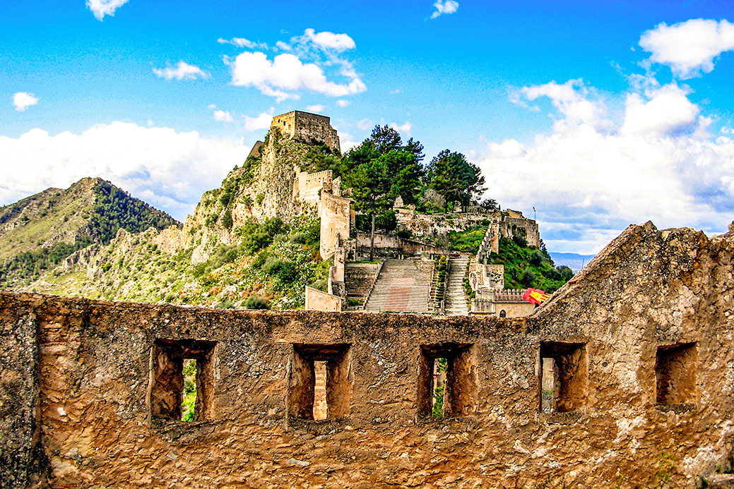 DIEGO IOPPOLOSHUTTERSTOCK Valencias Top Experiences - photo 13