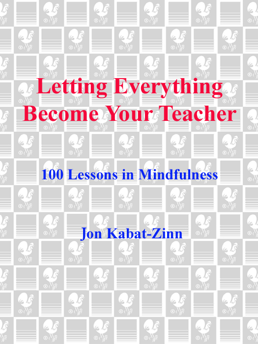 ARRIVING AT YOUR OWN DOOR 108 Lessons in Mindfulness compiled with Hor Tuck - photo 1